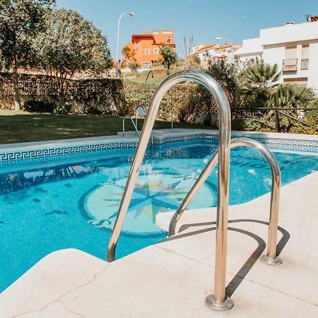 Sol Ohana Apartamento Boutique Торемолинос Екстериор снимка